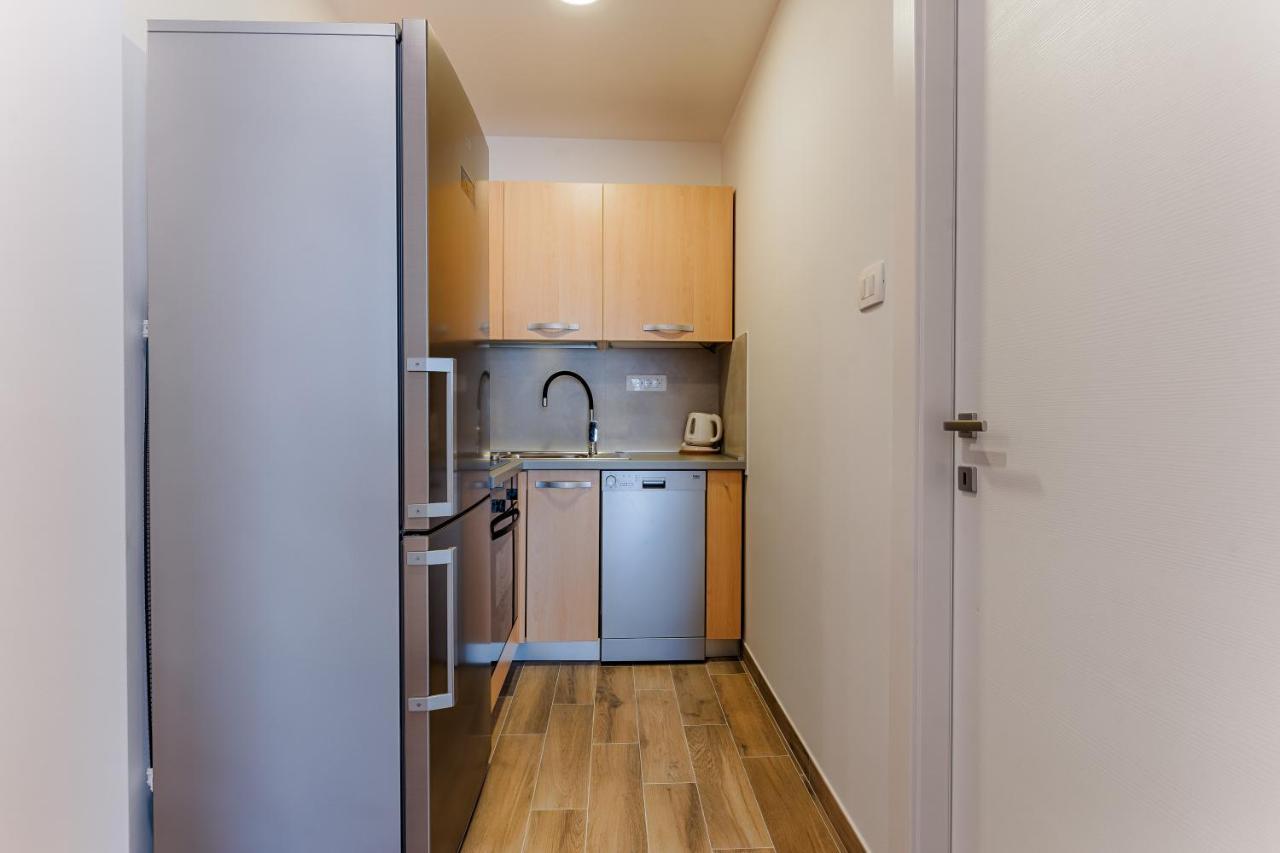 Two Bedroom Apartment Paris Rijeka Exterior photo